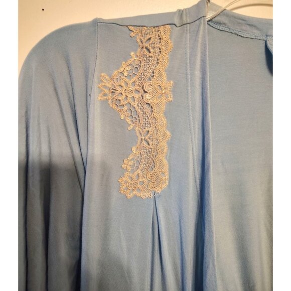 Soma S/M Light Blue Short Robe, Lace Accents, Sheer Trim Lightweight Romatic - Picture 3 of 7